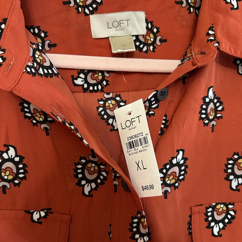 LOFT Outlet Rust Patterned Blouse NWT - image 3